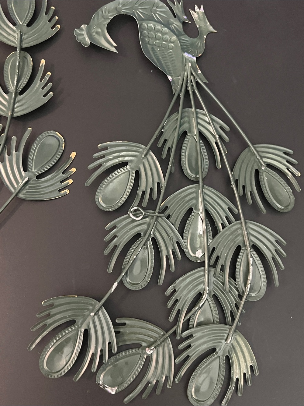 Vintage MCM Metal Peacock Wall Art Decor Set (2) - Made In Hong Kong - Picture 6 of 10